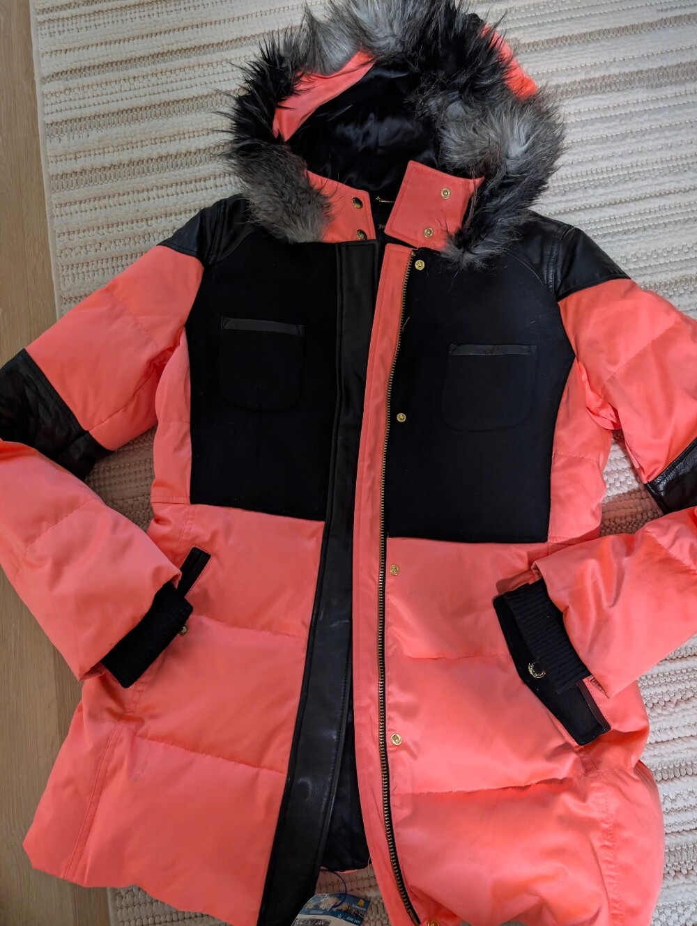 Juicy Couture Vintage 2010 Puffer Jacket Neon Pink Coral Black Winter Coat XL